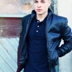 Парень, ищу девушку для секса без обязательств Парень, ищу девушку для секса без обязательств