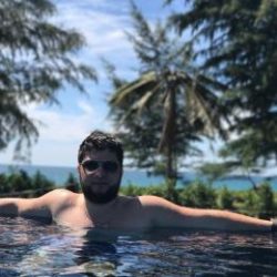 Ищу девушку для встреч и времяпрепровождения Ищу девушку для встреч и времяпрепровождения