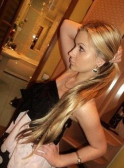 Я девушка, студентка, веселя кокетка, шатенка. Хочу встречи с мужчиной в Ростове-на-дону Я девушка, студентка, веселя кокетка, шатенка. Хочу встречи с мужчиной в Ростове-на-дону